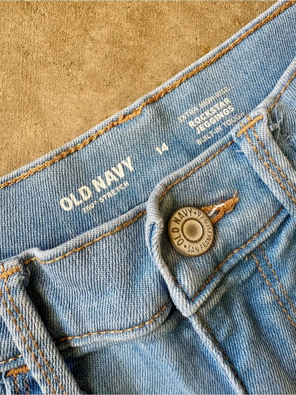 Old Navy Light Blue Distressed High-Rise Girl’s Jeans